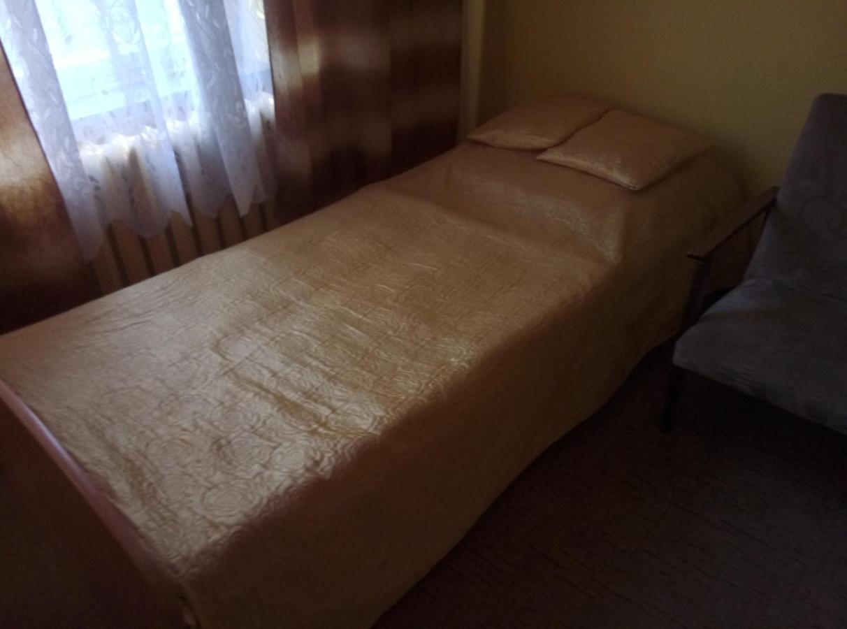 Grodkow  Zajazd Grodek Bujak Robert Naclegi I Restauracja מראה חיצוני תמונה