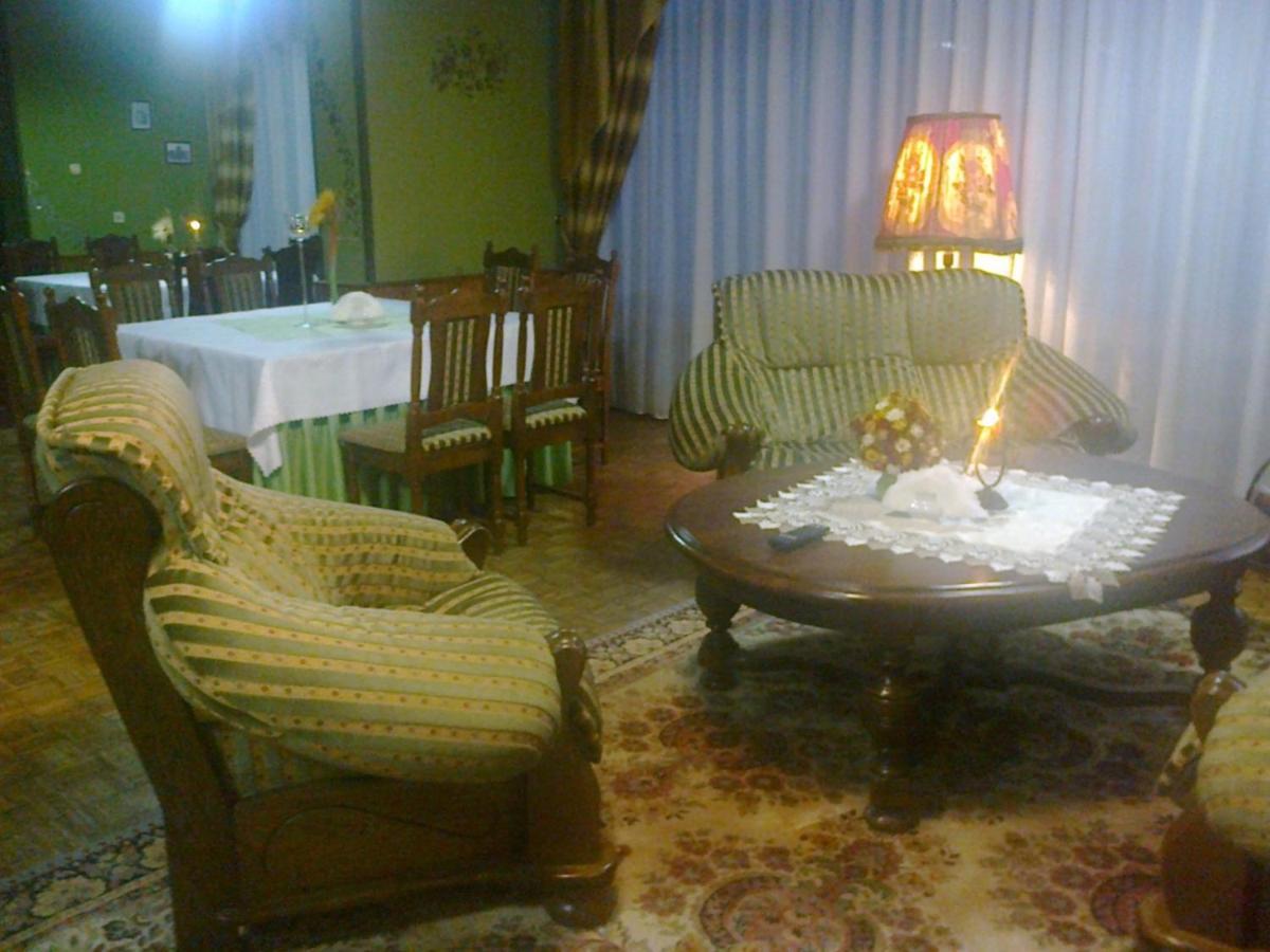 Grodkow  Zajazd Grodek Bujak Robert Naclegi I Restauracja מראה חיצוני תמונה